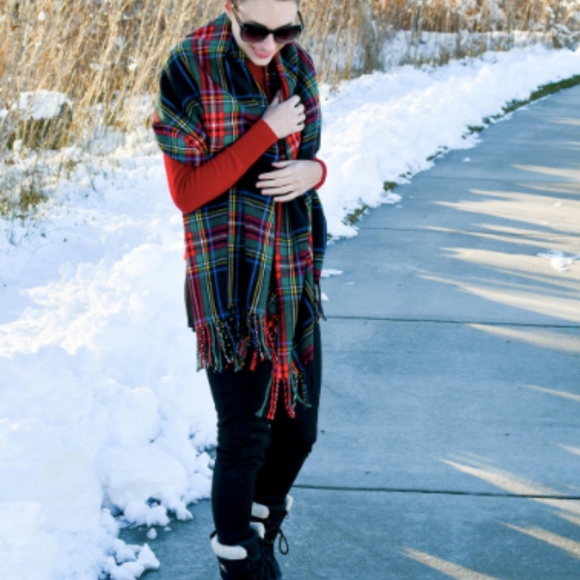 J. Crew Tartan Scarf - Picture 6 of 6